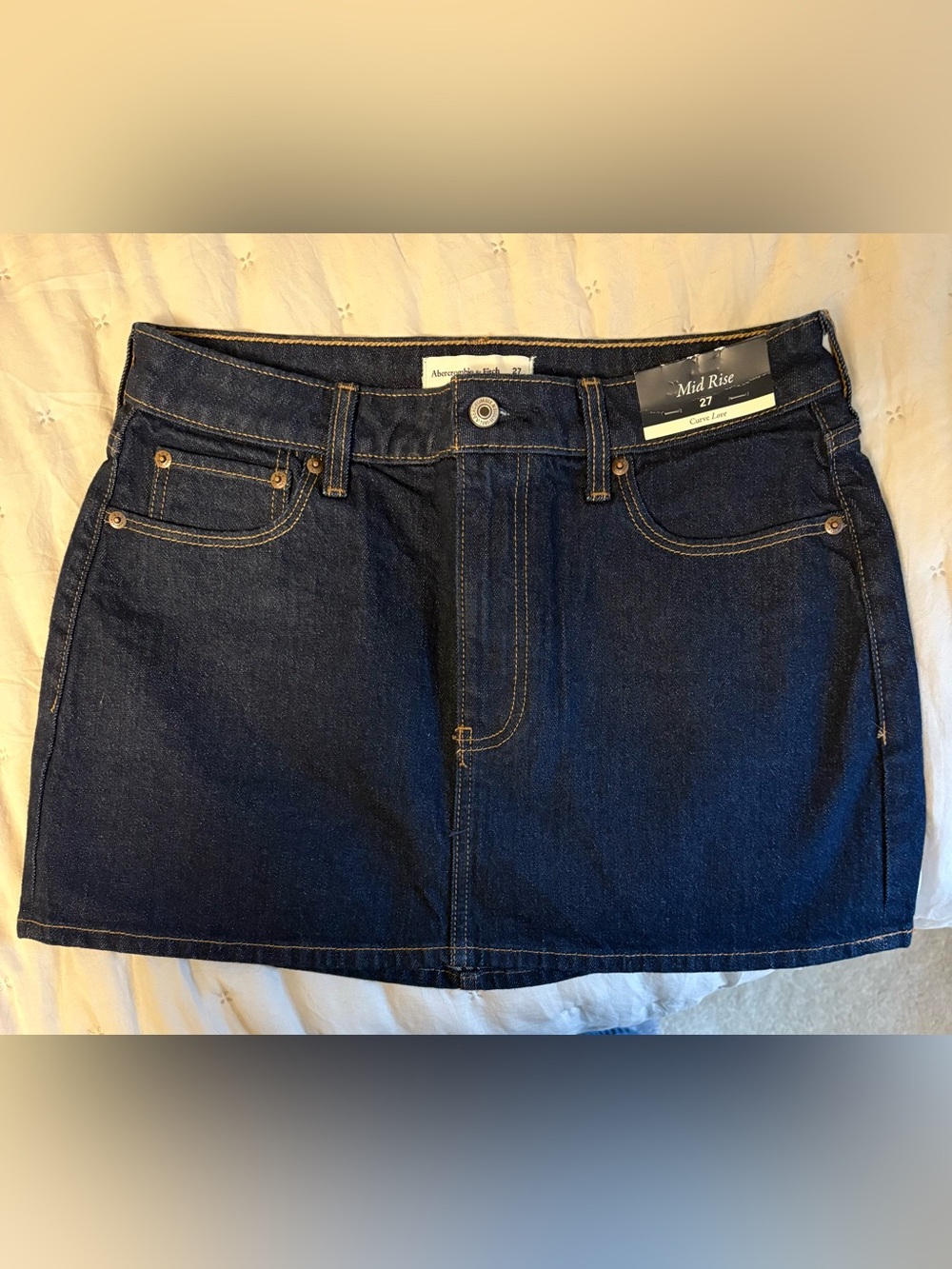 NWT: Abercrombie & Fitch Curve Love Dark Wash Denim Mini Skirt